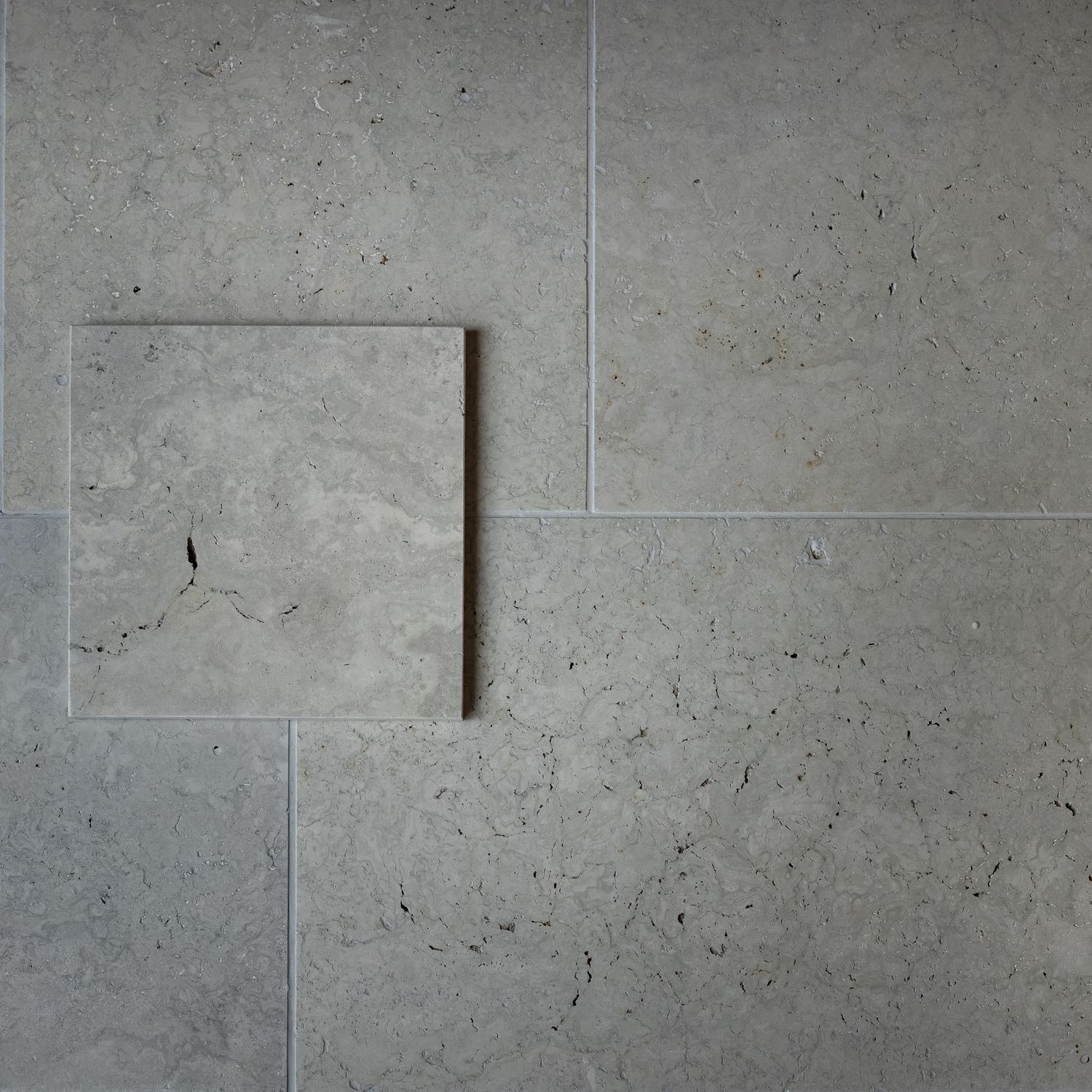 Reval Stone Kaarma dolomiit lihvitud