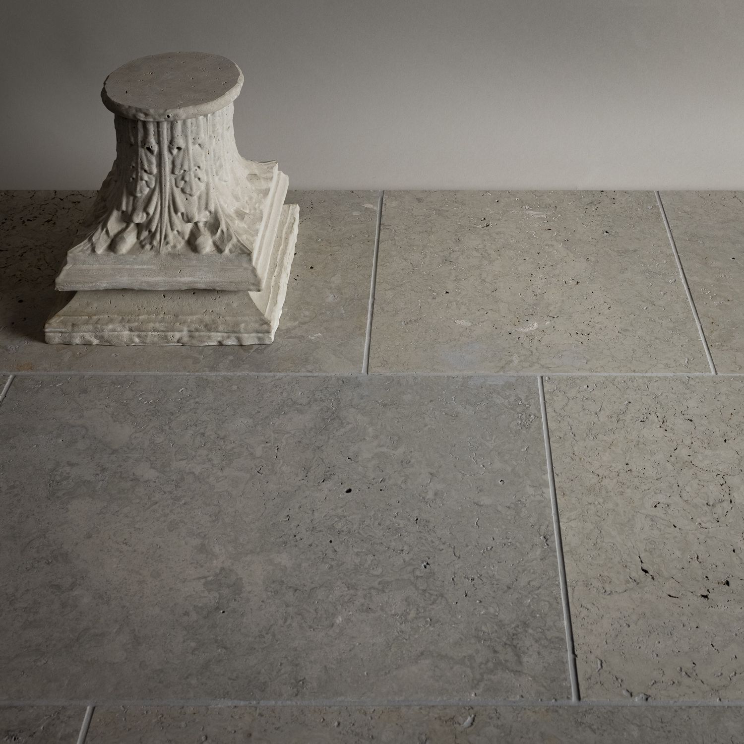 Reval Stone Kaarma dolomiit lihvitud